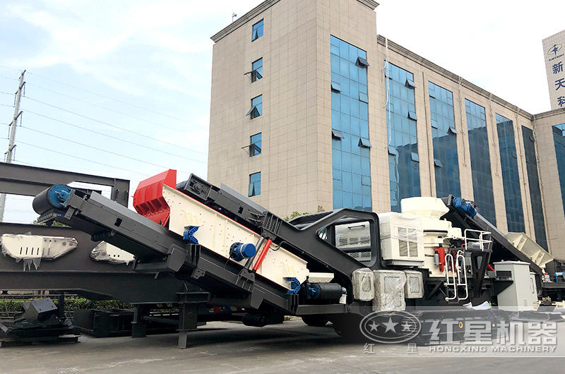 柴油動力小型移動碎石機(jī)，可靈活轉(zhuǎn)場